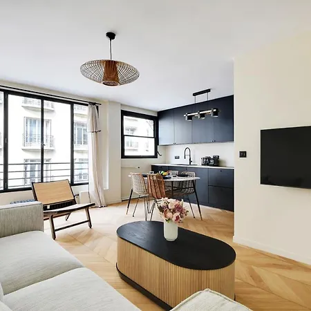 Cmg Universite - Pont De L'alma Παρίσι